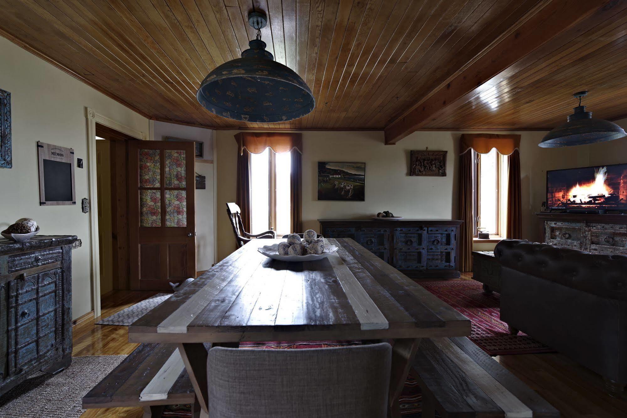 Gite Au Vieux Pommier Tadoussac Exterior foto